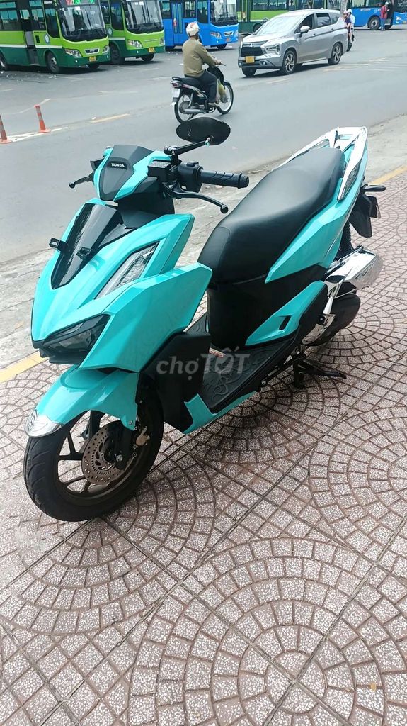 Vario 160 ABS chính chủ ký giấy. Mua bán Xe máy tại Quận 12 Tp Hồ Chí Minh được đăng bởi Hoang Long hình 3