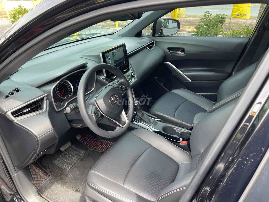 Toyota Corolla Cross 2021 1.8V - 21500 km. Mua bán Ô tô tại Quận Cái Răng Cần Thơ được đăng bởi Tiết Huỳnh Ngọc Hải hình 6