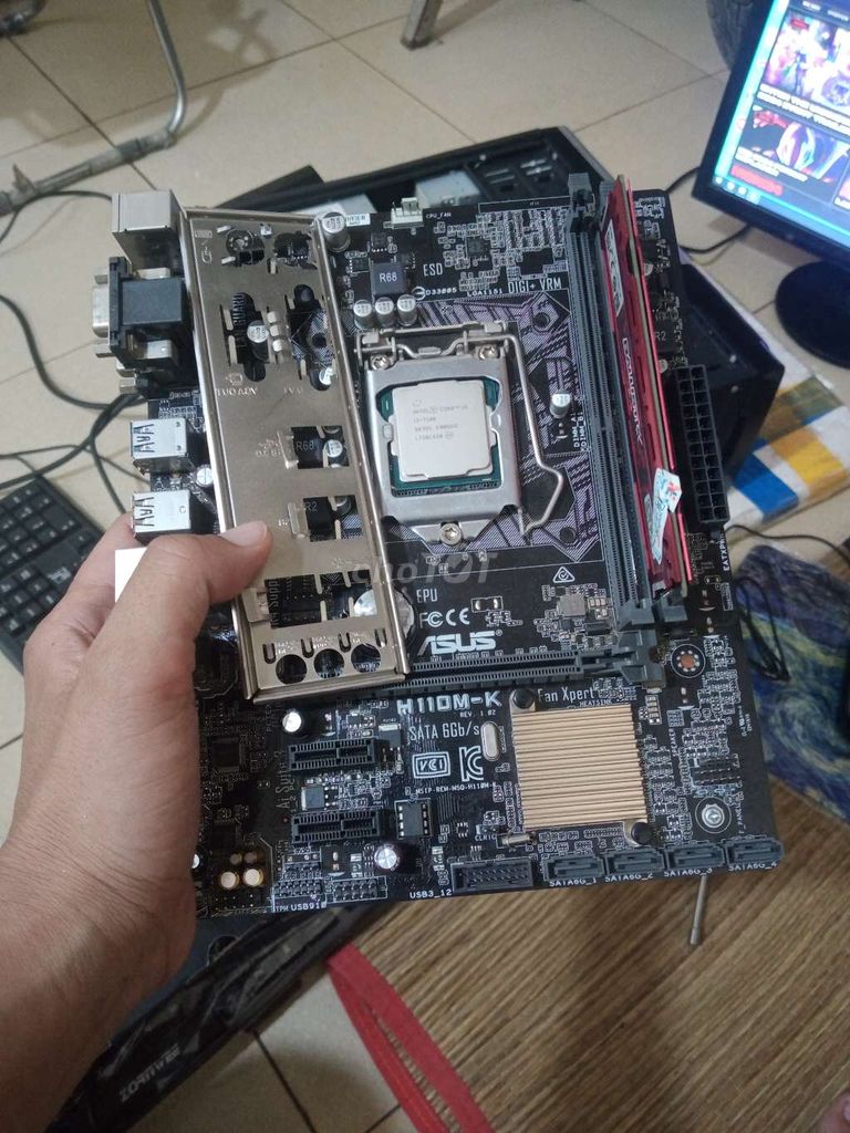 Combo main chip RAM i3