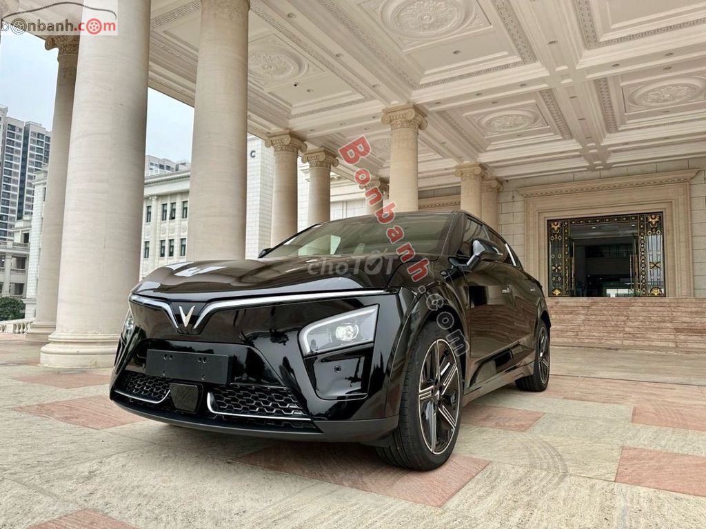 VinFast VF7 Plus 2025 - 899 Triệu. Mua bán Ô tô tại Quận Hà Đông Hà Nội được đăng bởi Đào Tuấn hình 2