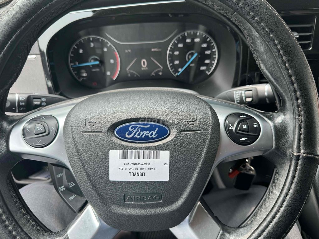 Ford Transit 2024 16 chỗ Nâu. Mua bán Phương tiện khác tại Quận 5 Tp Hồ Chí Minh được đăng bởi Cương hình 3
