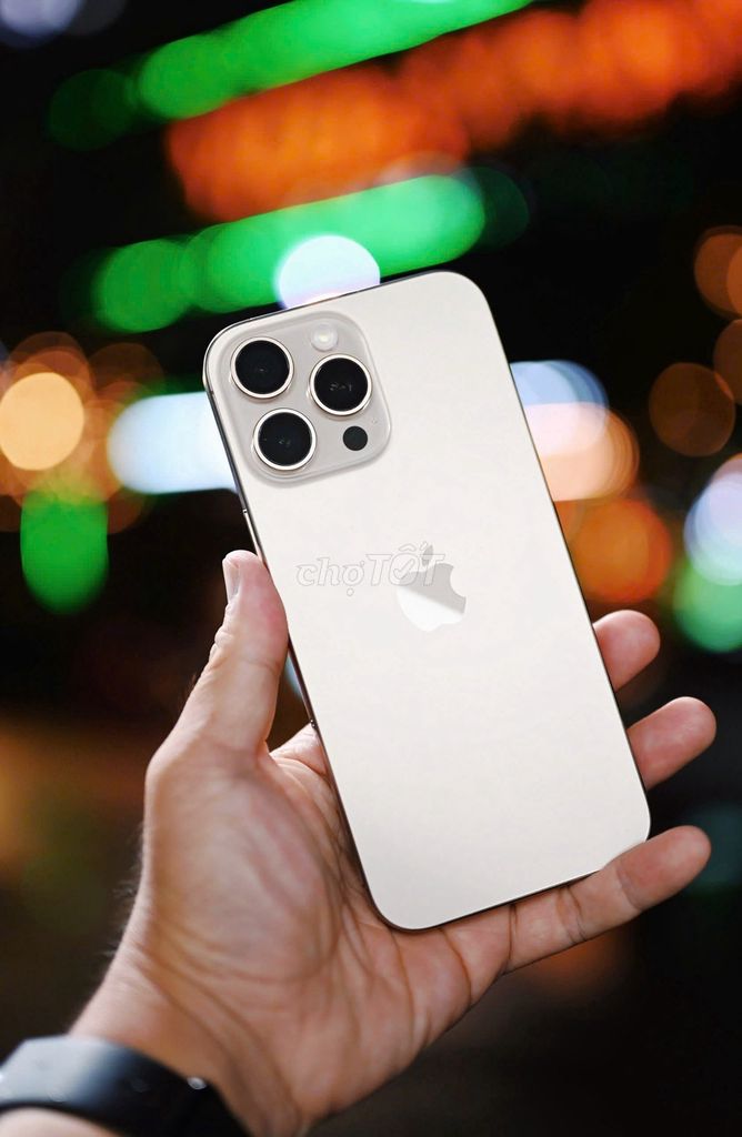 iPhone 16 Pro Max Gold 256GB Fullbox VN BHTGDĐ. Mua bán Điện thoại tại Quận 5 Tp Hồ Chí Minh được đăng bởi Trải Nghiệm Phone hình 1