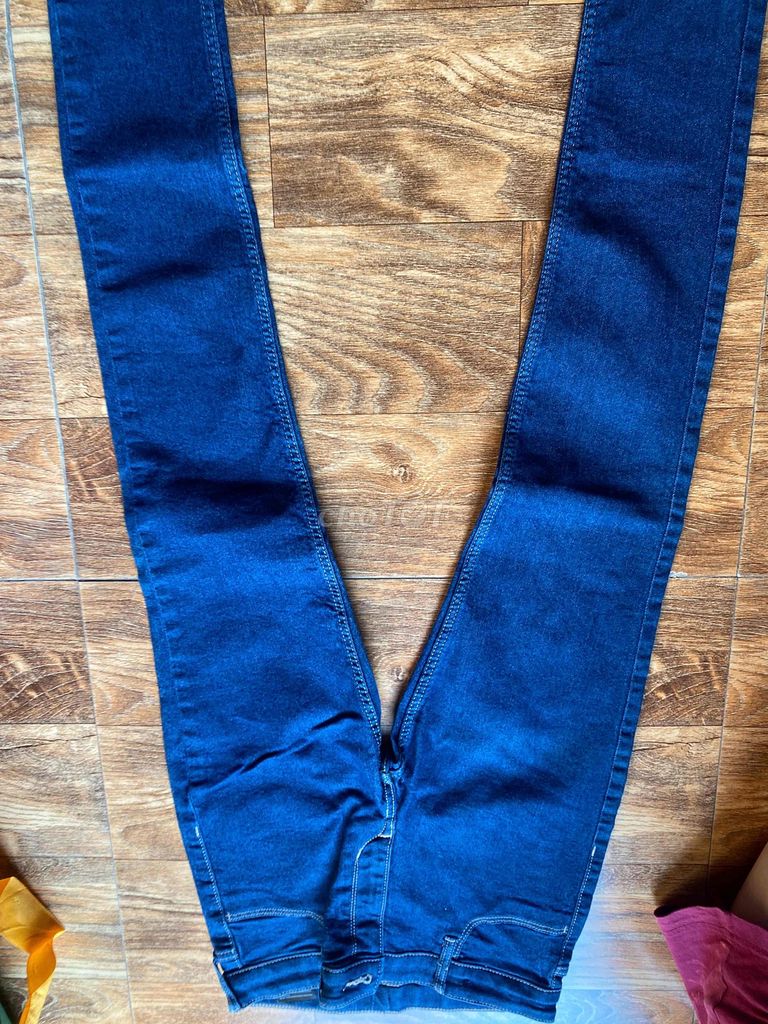 Quần bò Nữ Cotton Skinny 10-11Y. Mua bán Mẹ và bé tại Quận Thanh Xuân Hà Nội được đăng bởi Linh Nhi hình 1