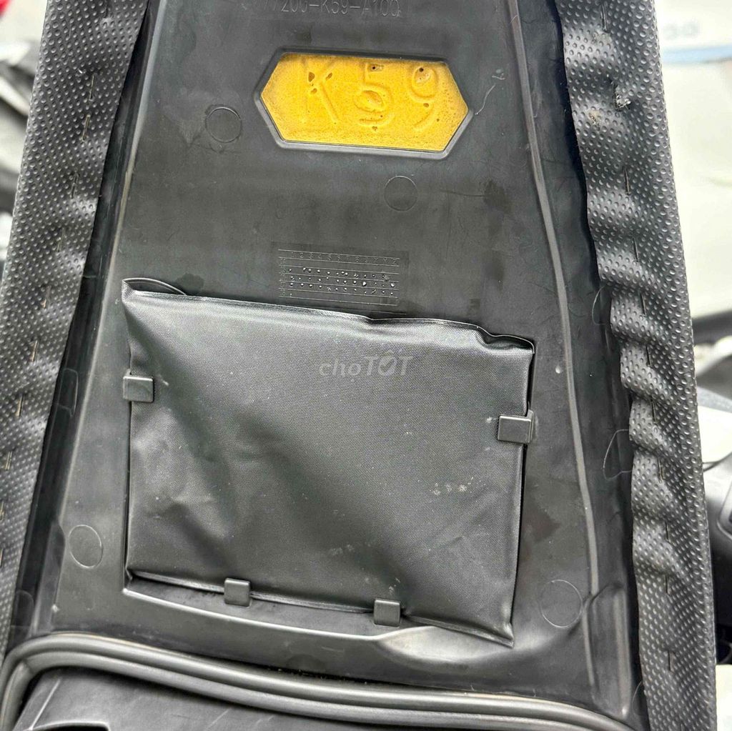 Honda Vario 150cc 2018 Trắng Đen. Mua bán Xe máy tại Quận Bình Tân Tp Hồ Chí Minh được đăng bởi Hữu Trọng hình 3