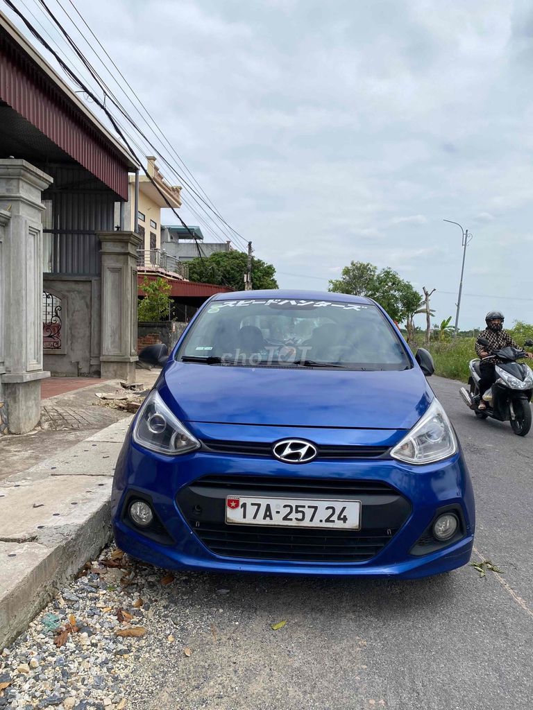 Hyundai Grand i10 2015 1.0 Base - 150000 km. Mua bán Ô tô tại Thành phố Nam Định Nam Định được đăng bởi Trương Thuận Thiên hình 2