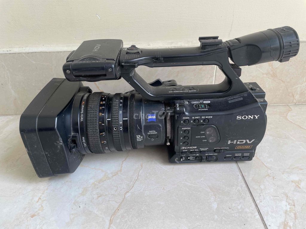 Máy quay phim Sony HDV. Mua bán Máy ảnh, Máy quay tại Quận Bình Thạnh Tp Hồ Chí Minh được đăng bởi NGUYỄN VĂN HÀO hình 1