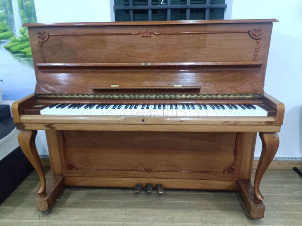 Piano cơ samick su121f