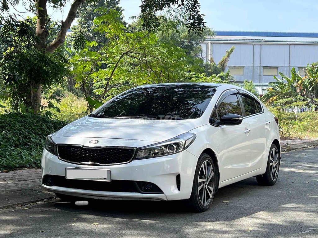 KIA Cerato 2018 1.6MT 80000 km. Mua bán Ô tô tại Thành phố Thuận An Bình Dương được đăng bởi Thành Nam hình 2