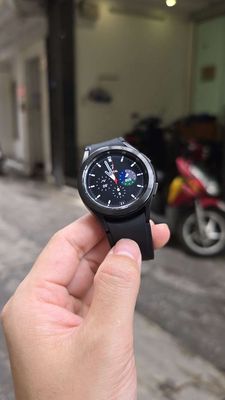 Samsung watch 4 classic 42mm LTE. Mua bán Thiết bị đeo thông minh tại Quận Cầu Giấy Hà Nội được đăng bởi Samsung Watch Hà Nội