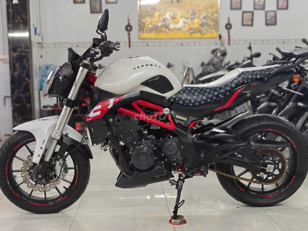 🏷️Benelli 302S🏷️Giá 55.800.000₫( Có Fix ). Mua bán Xe máy tại Huyện Bình Chánh Tp Hồ Chí Minh được đăng bởi Xe Máy Vinh hình 2