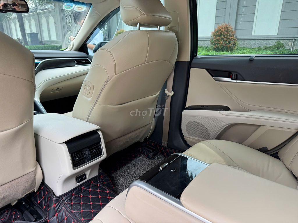 Toyota Camry 2021 2.5Q - 56000 km. Mua bán Ô tô tại Thành phố Dĩ An Bình Dương được đăng bởi Siêu Thị Ô Tô Bình Dương  hình 12