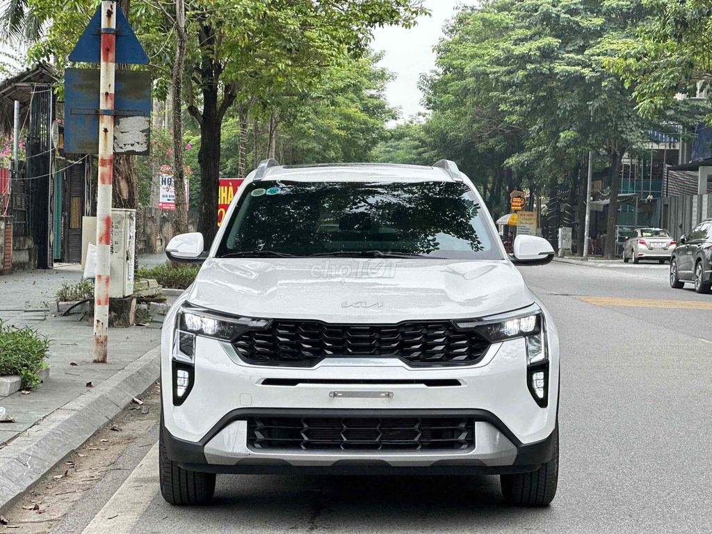 Kia Sonet 2024 Premium 1.5 AT - 7000 km. Mua bán Ô tô tại Quận Thanh Xuân Hà Nội được đăng bởi ĐÀM HÙNG CAR  hình 1
