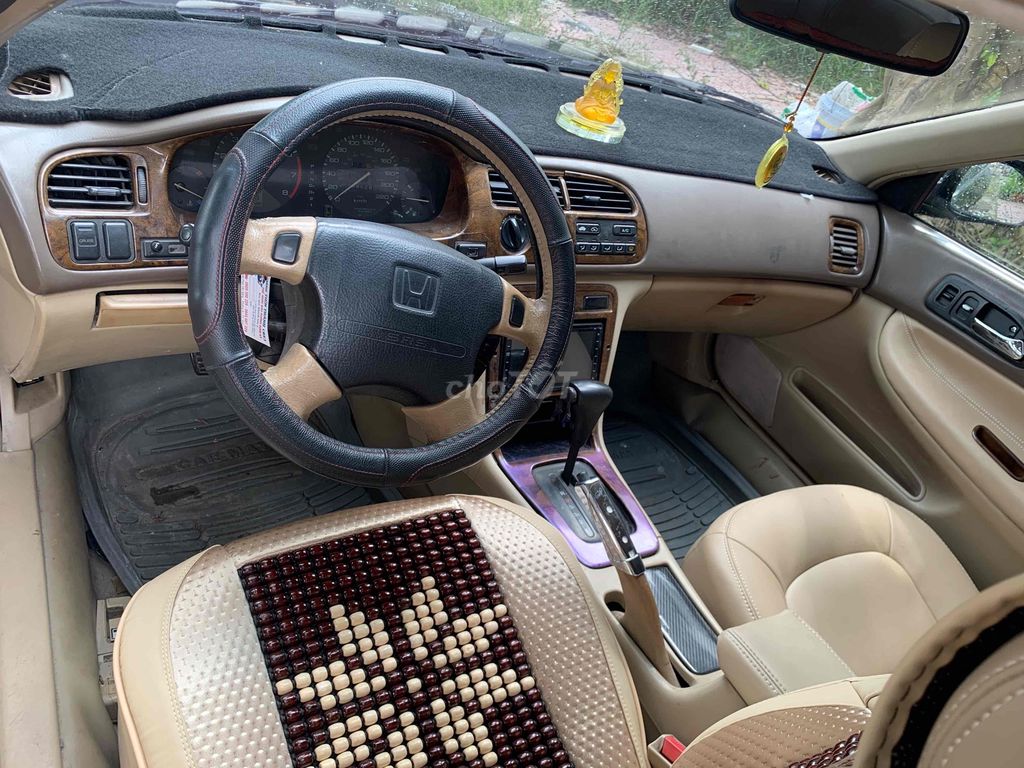 Honda Accord 1994 2.0 MT - 10000 km. Mua bán Ô tô tại Huyện Tam Bình Vĩnh Long được đăng bởi Vi tính Phát Lộc hình 4