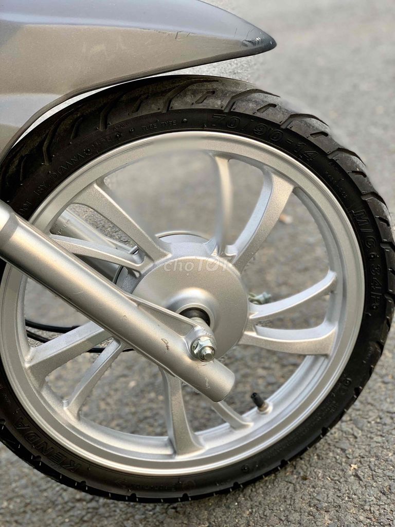 SYM Shark 50cc 2024 Chính Chủ 3.600km – Xe Mới 99%. Mua bán Xe máy tại Thành phố Thủ Đức Tp Hồ Chí Minh được đăng bởi iMotorbike Khương Phan hình 9