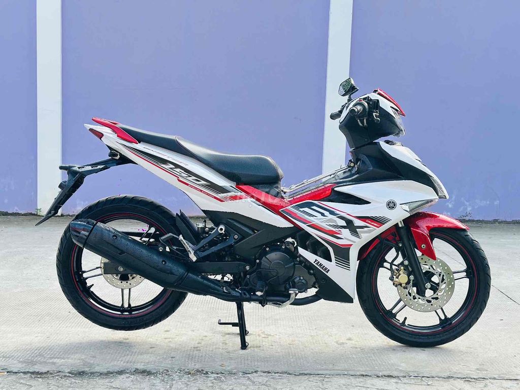 YAMAHA EXCITER 150 TRẮNG ĐEN