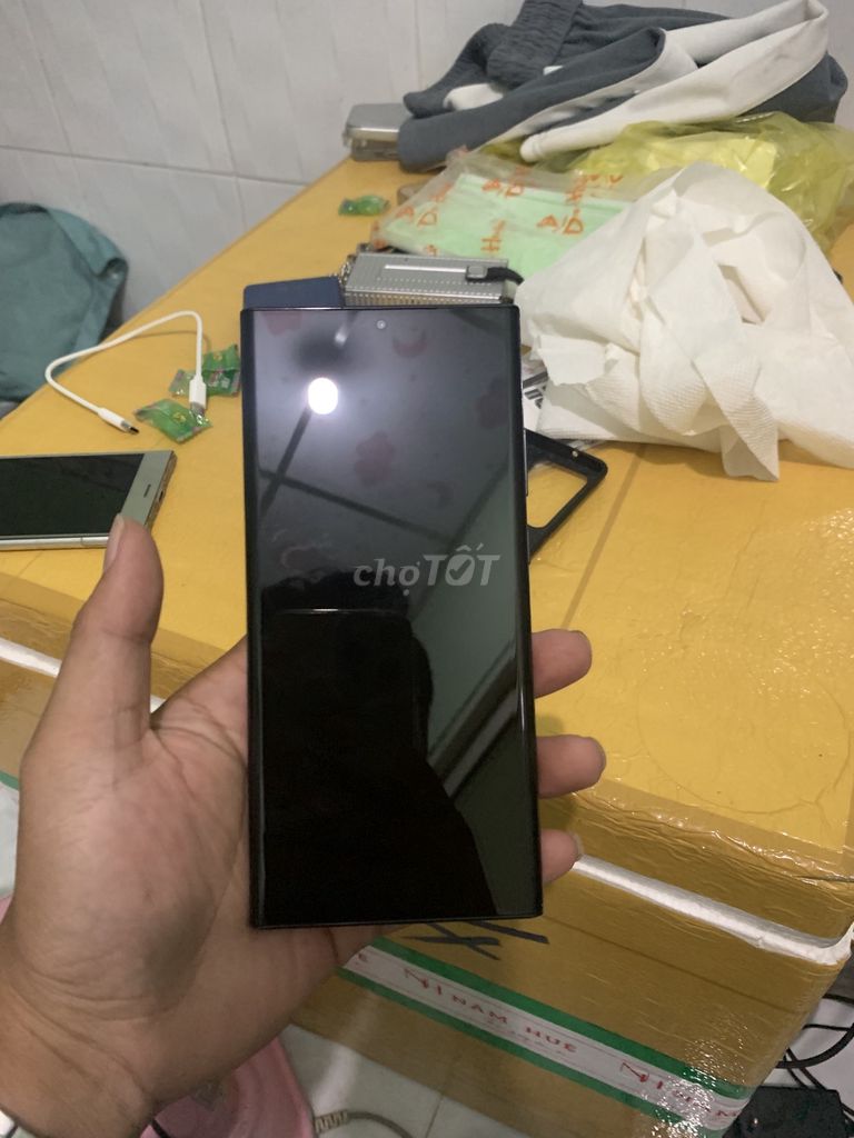 em cần tiền bán gắp hoặc giao lưu 12prm 256g. Mua bán Điện thoại tại Thành phố Mỹ Tho Tiền Giang được đăng bởi Quốc Vinh hình 1