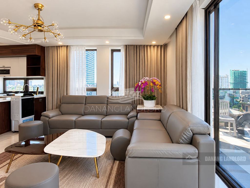 180 m² penthouse with pool access near the Dragon Bridge — photo 7
