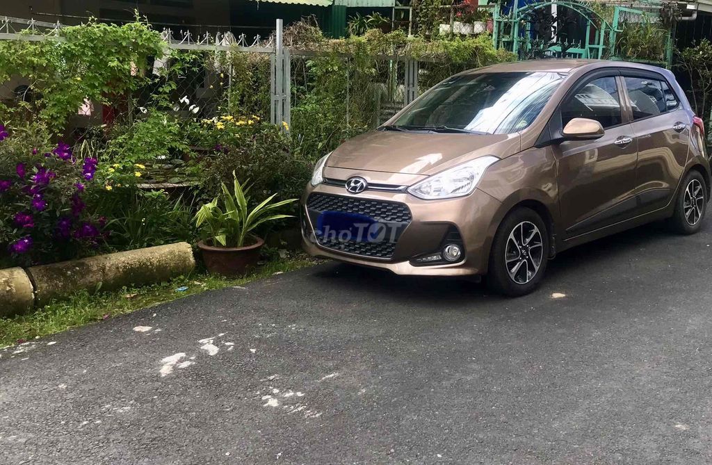 Hyundai Grand i10 2018 1.2 MT - 70000 km. Mua bán Ô tô tại Thành phố Đà Lạt Lâm Đồng được đăng bởi Bình Nguyễn hình 1
