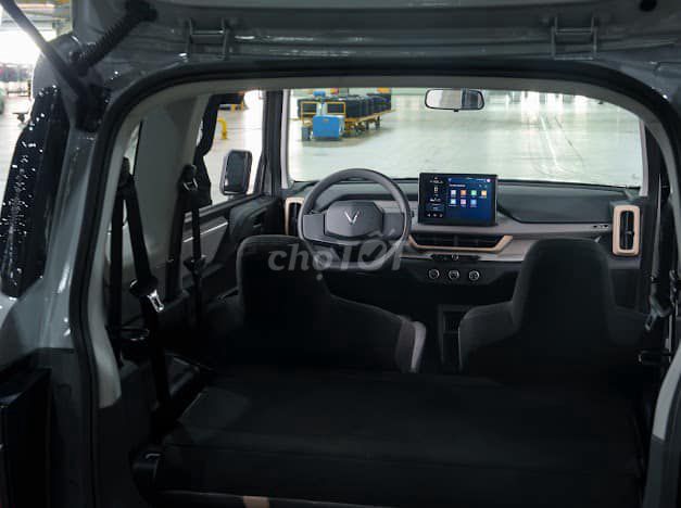 VF 3 Xanh dương đậm xe giao nhanh không chờ đợi. Mua bán Ô tô tại Quận Hải Châu Đà Nẵng được đăng bởi Vinfast Đà Nẵng hình 5