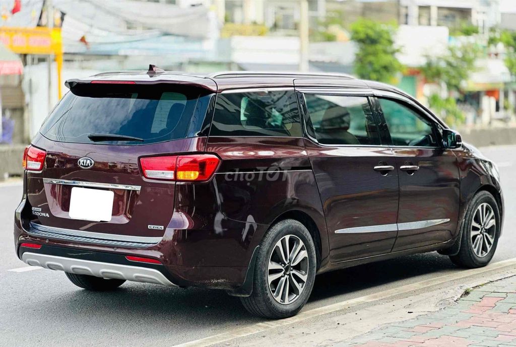 Kia Sedona 2016 Full Dầu. xe gia đình. 1 chủ.. Mua bán Ô tô tại Huyện Hóc Môn Tp Hồ Chí Minh được đăng bởi XE CỦA MỌI NHÀ AUTO 888 hình 2