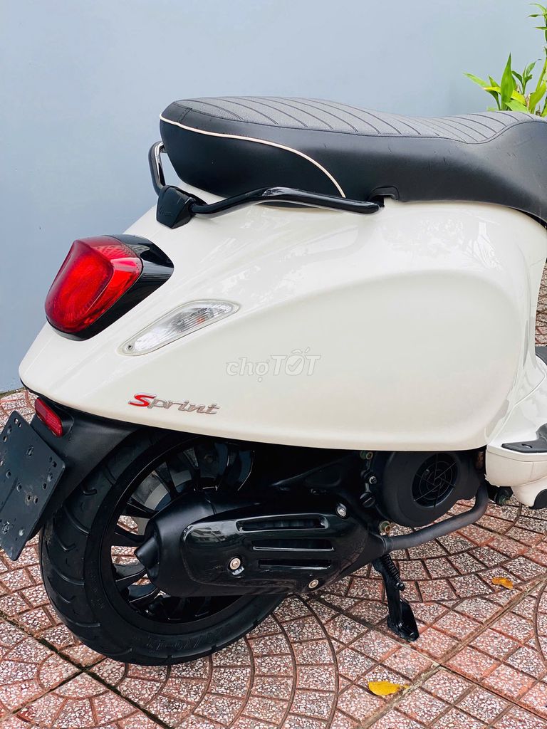VESPA SPRINT 150cc  PHANH ABS ĐÈN FULL LED. Mua bán Xe máy tại Quận Ninh Kiều Cần Thơ được đăng bởi CỬA HÀNG XE PHẨM XUÂN  hình 6