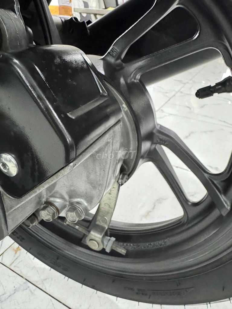 Honda Vario 150 2020 Xám 16600 km. Mua bán Xe máy tại Thành phố Long Xuyên An Giang được đăng bởi Cầm Đồ Bình Tâm  hình 9