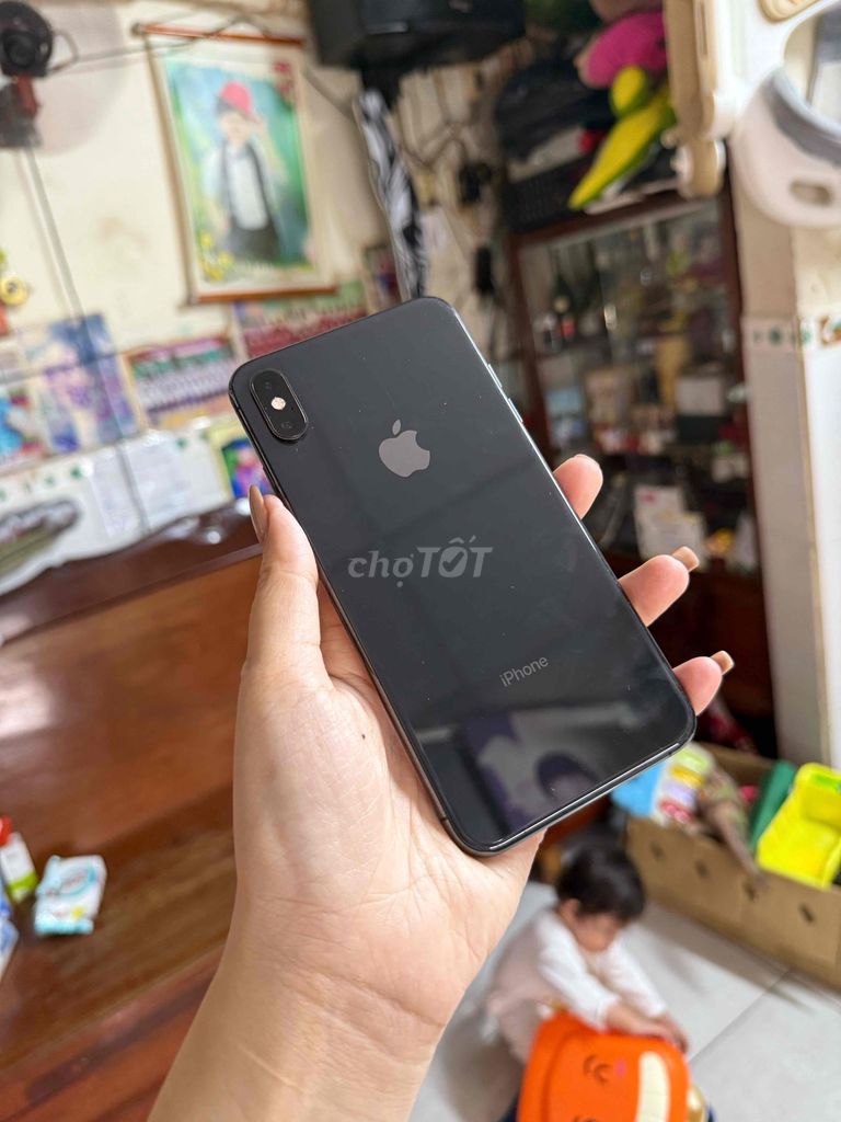 Apple iPhone XS Max Đen. Mua bán Điện thoại tại Quận 6 Tp Hồ Chí Minh được đăng bởi Cẩm Tiên hình 1