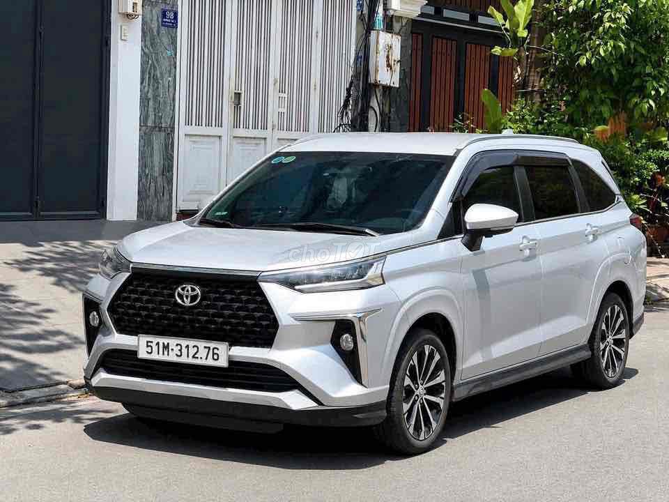 Toyota Veloz TOP 2024 Xám - NT Đen . Xe Như Mới