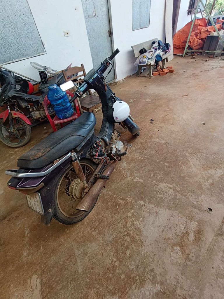 Xe đi rãy đổ xăng là chạy. Mua bán Xe máy tại Huyện Ea Kar Đắk Lắk được đăng bởi Đức Chung hình 2