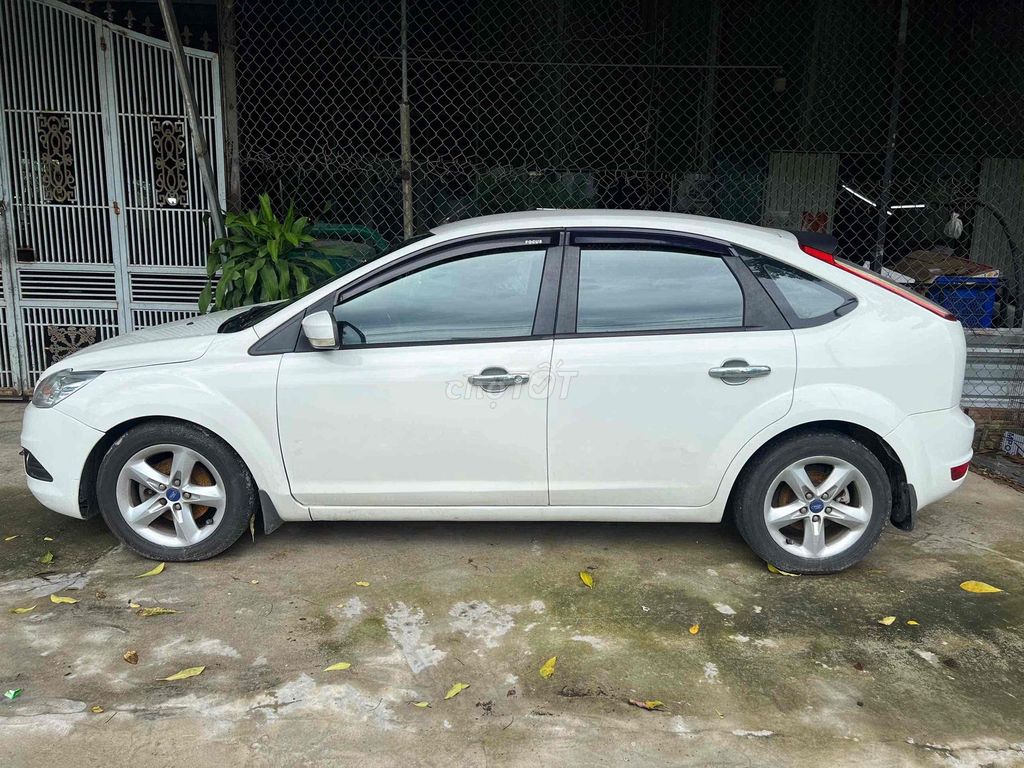 Ford Focus 2012 1.8 AT - 160000 km. Mua bán Ô tô tại Quận Cẩm Lệ Đà Nẵng được đăng bởi tuấn hình 2