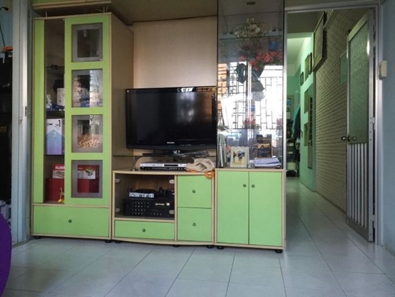 SAMPLE_HOUSE