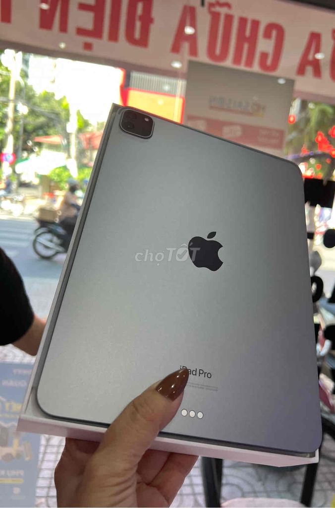 iPad pro 12.9 inch 2020 gray 256 5g pin 100