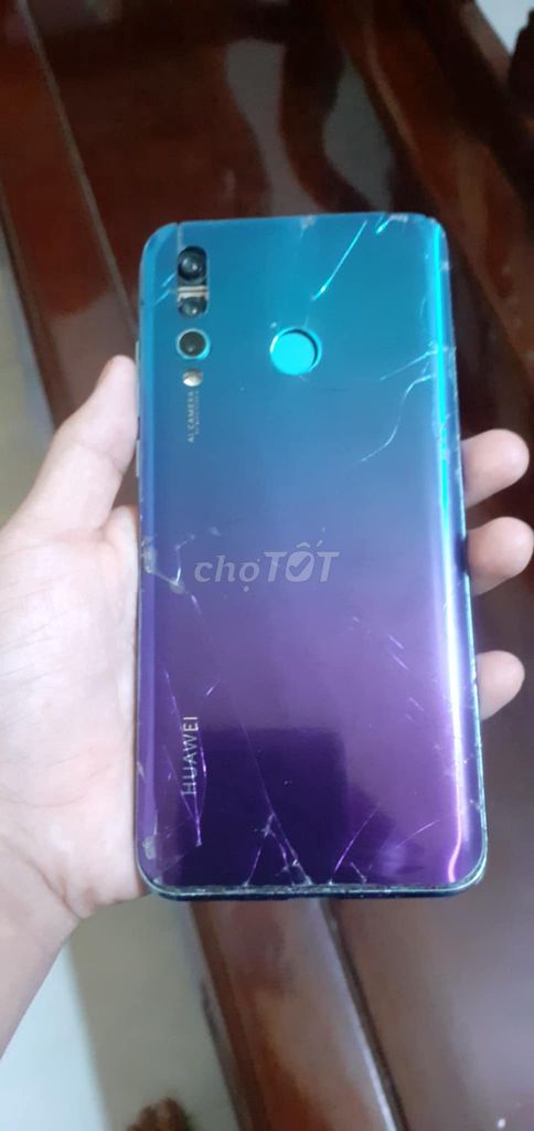 Huawei nova4. Mua bán Điện thoại tại Thị xã Quảng Yên Quảng Ninh được đăng bởi Đinh việt hình 1