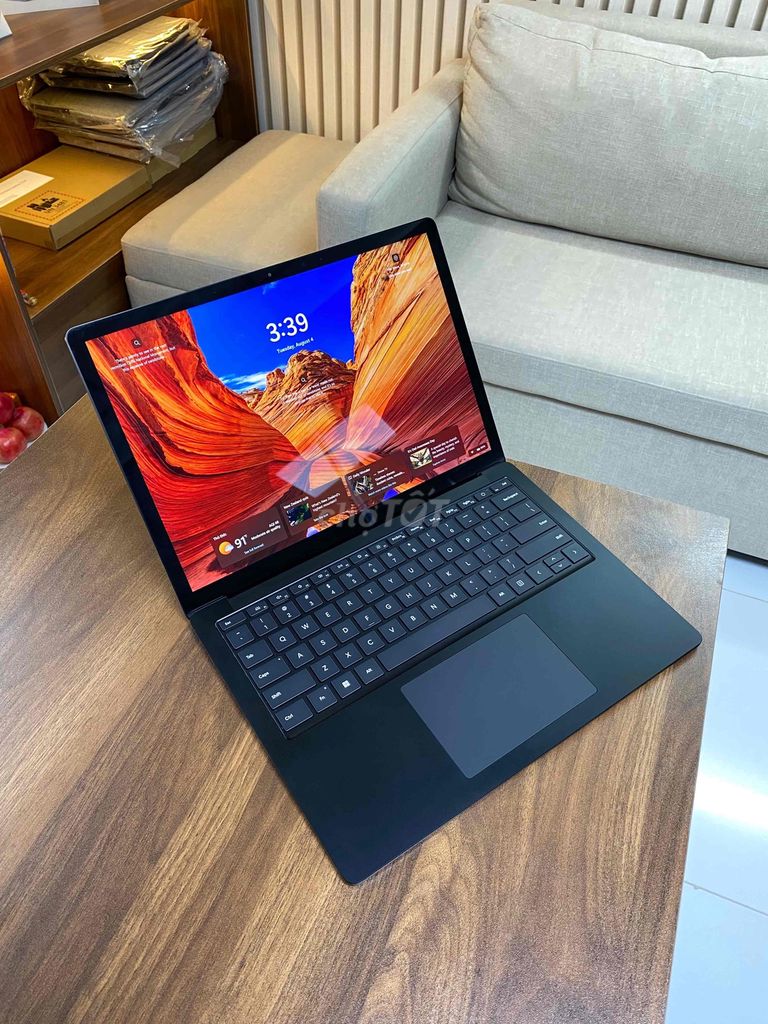 Microsoft Surface Laptop 5. Mua bán Laptop tại Thành phố Thủ Đức Tp Hồ Chí Minh được đăng bởi Vũ Surface hình 1