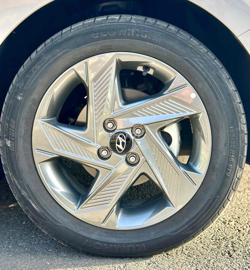 Hyundai Accent 2021 1.4 AT Đặc Biệt - odo 4v km. Mua bán Ô tô tại Thành phố Quảng Ngãi Quảng Ngãi được đăng bởi Trần Minh Thông hình 10