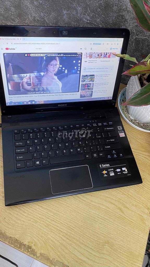 Laptop Sony Vaio i7 chip QM 14inch còn đẹp. Mua bán Laptop tại Quận Tân Phú Tp Hồ Chí Minh được đăng bởi Phát Triển hình 1