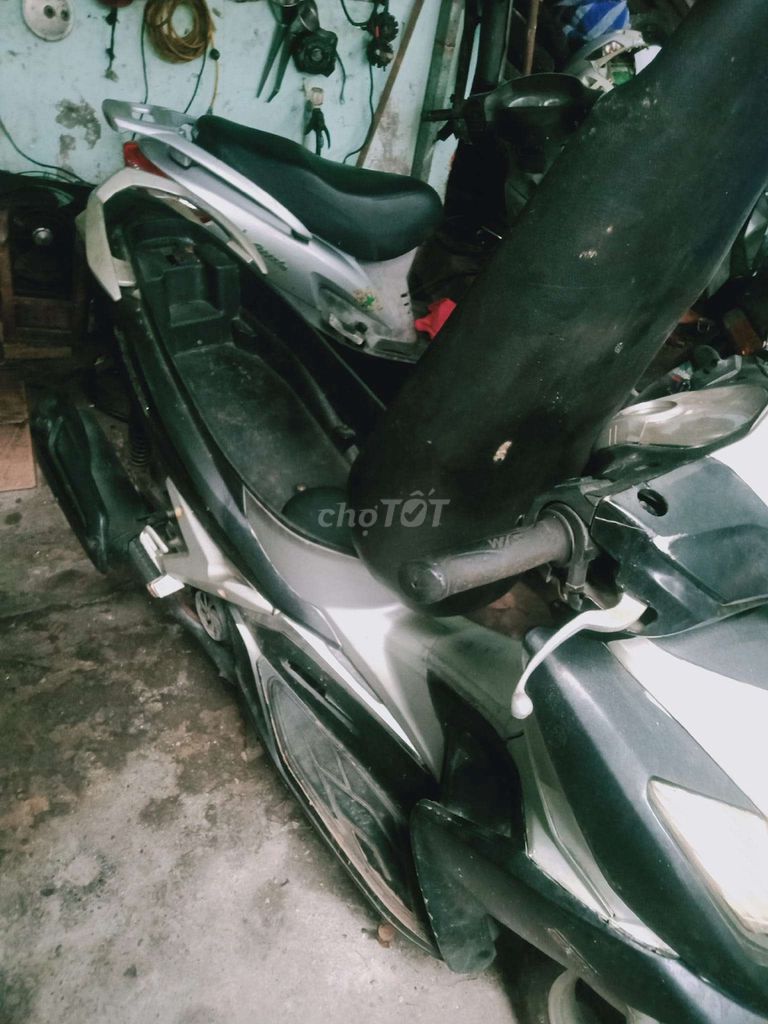 Xe giấy tờ đầy đủ máy mạnh chạy đi làm vô tư. Mua bán Xe máy tại Quận Thanh Khê Đà Nẵng được đăng bởi Trần Khải hình 6