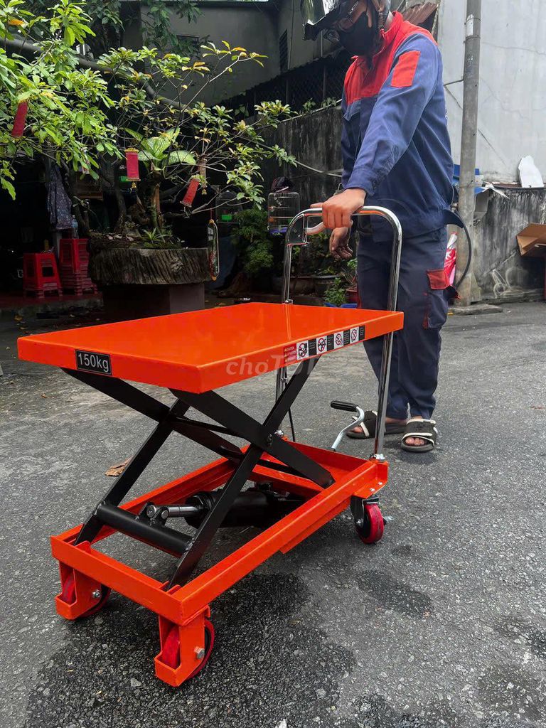 THANH LÝ XẢ KHO XE NÂNG BÀN MINI 150KG CHÍNH HÃNG. Mua bán Đồ chuyên dụng, Giống nuôi trồng tại Huyện Văn Giang Hưng Yên được đăng bởi Nguyễn thị cúc hình 1