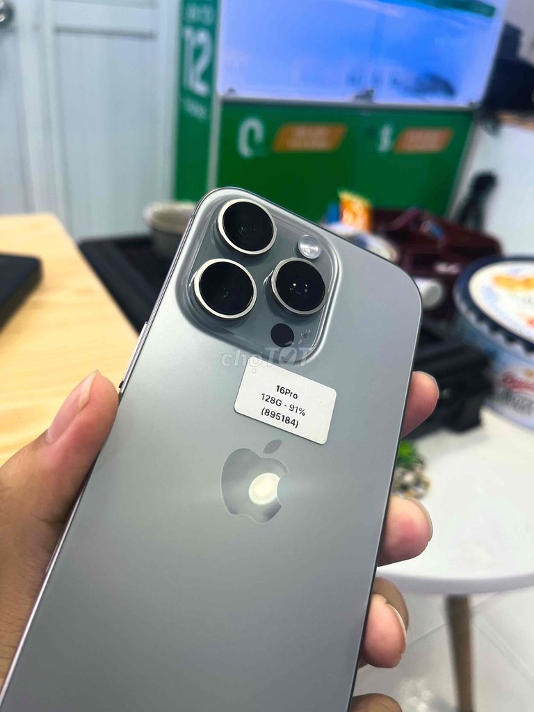 Apple iPhone 16 Pro 128GB Xám. Mua bán Điện thoại tại Quận Ngô Quyền Hải Phòng được đăng bởi lê thanh thuỷ hình 1