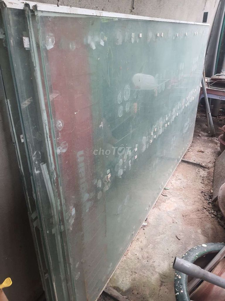 Kính cường lực 1.25x2.4m. Mua bán Nội thất, đồ gia dụng khác tại Huyện Hàm Thuận Bắc Bình Thuận được đăng bởi Phương hình 1