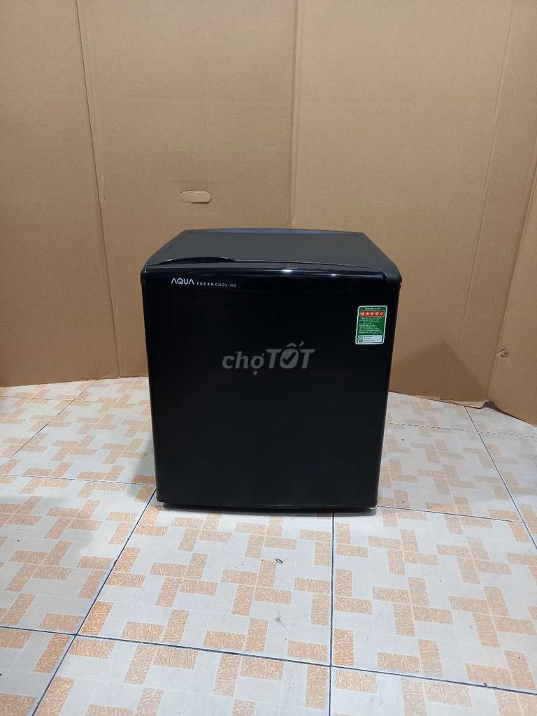 Tủ lạnh Aqua 592Q2 đời mới, 1 ngăn nhỏ gọn.. Mua bán Tủ lạnh tại Quận Tân Phú Tp Hồ Chí Minh được đăng bởi Phương hình 1