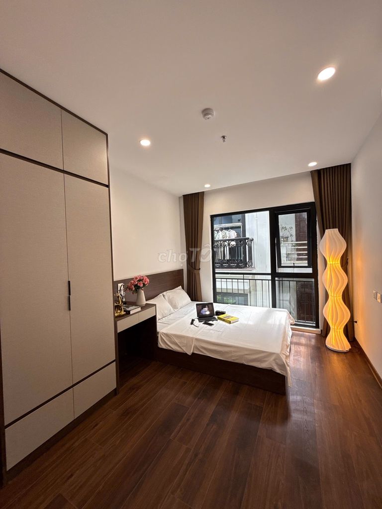 Studio Trung Kính – Full Nội Thất – Thang Máy – Giá Tốt