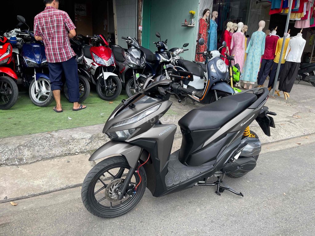 Honda Vario 125 màu Xám. Mua bán Xe máy tại Quận Ninh Kiều Cần Thơ được đăng bởi Cửa Hàng xe máy Hoàng Hải hình 1