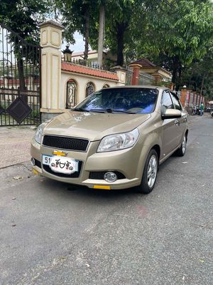 Chevrolet Aveo Tự động Vàng cát