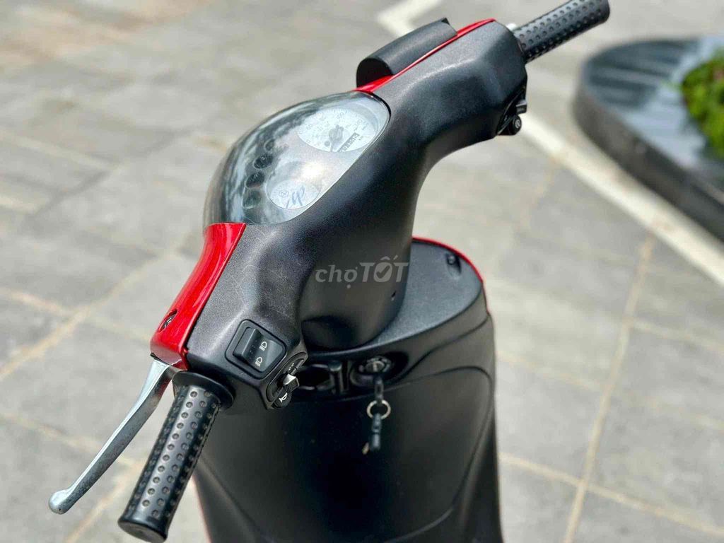 Zip hệ máy E3 đời chót Đẹp và mới lắm ạ. Mua bán Xe máy tại Quận Ba Đình Hà Nội được đăng bởi Xe Máy Nam Thi hình 9