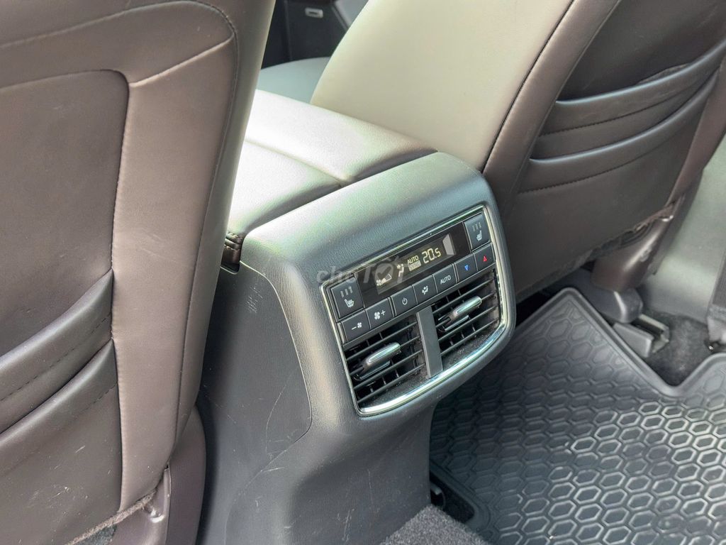 Mazda CX-8 2.5L Premium 2023. Mua bán Ô tô tại Quận Long Biên Hà Nội được đăng bởi Long Biên Cars hình 11