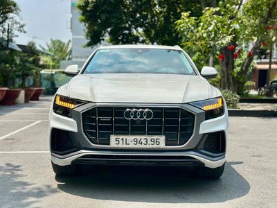 Audi Q8 55TFSI S-Line 2020