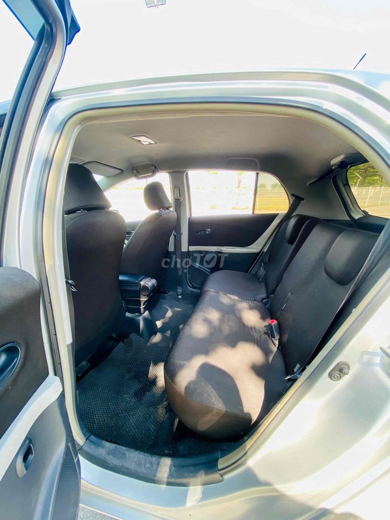 Toyota Yaris 2007 1.3 AT - 138000 km. Mua bán Ô tô tại Huyện Thanh Trì Hà Nội được đăng bởi Hoàng Phát 79 hình 12