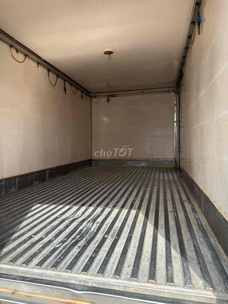 HYUNDAI 75S THÙNG KÍN MÁY OXY 2022. TẢI 3T5, THÙNG. Mua bán Xe tải, xe ben tại Thành phố Long Xuyên An Giang được đăng bởi Ô TÔ TRƯỜNG THANH hình 13