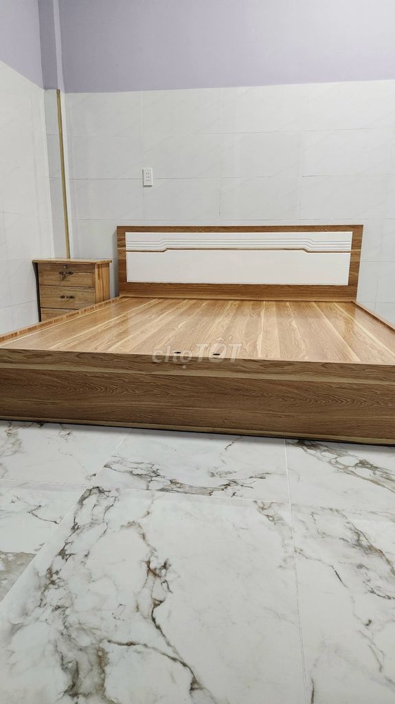 Giường ngủ gỗ công nghiệp 1m6 x 2m Vàng vân gỗ. Mua bán Giường, chăn ga gối nệm tại Thành phố Thủ Đức Tp Hồ Chí Minh được đăng bởi Nội Thất Quang Hùng hình 1